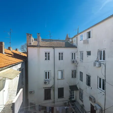 Boki 2 One Bedroom In Old Town With Balcony * Zadar