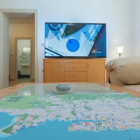 Boki 2 One Bedroom In Old Town With Balcony Appartamento *