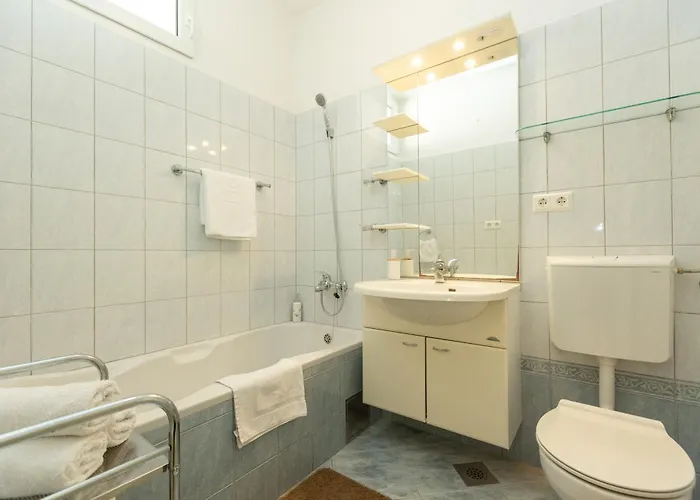 Boki 2 One Bedroom In Old Town With Balcony Apartment *