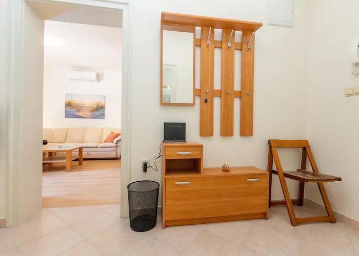 Boki 2 One Bedroom In Old Town With Balcony Apartment